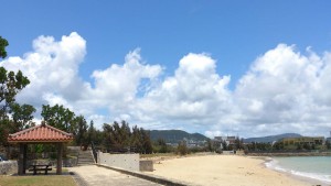 まだまだ暑い沖縄